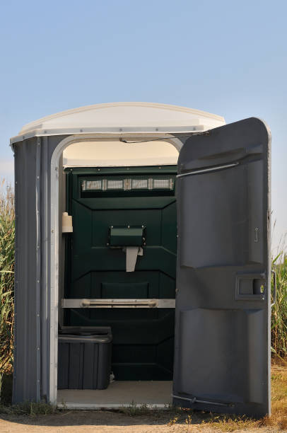 Best Porta potty rental near me  in Brighton, IL